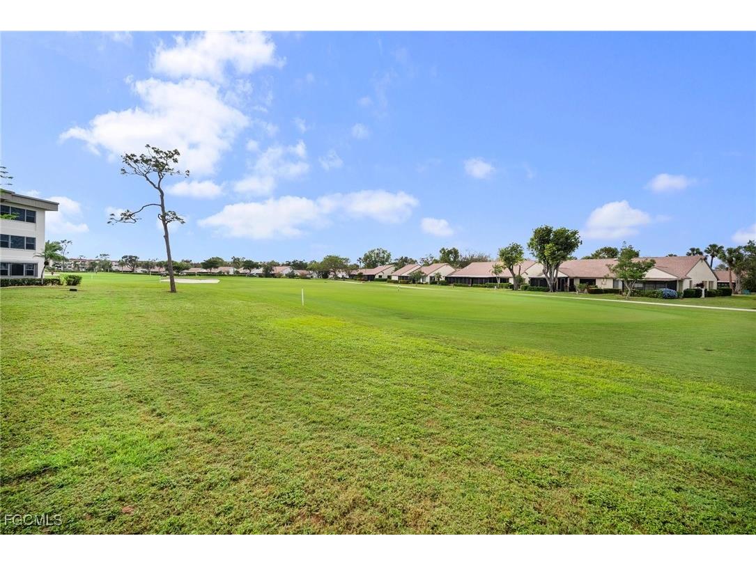 6102 Augusta Drive #302 Fort Myers FL 33907 2025010128 image20