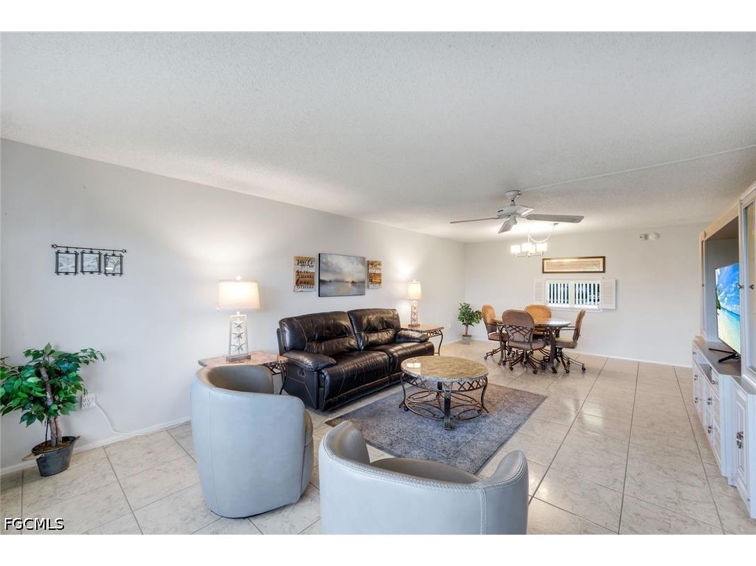 6102 Augusta Drive #307 Fort Myers FL 33907 2026026707 image10
