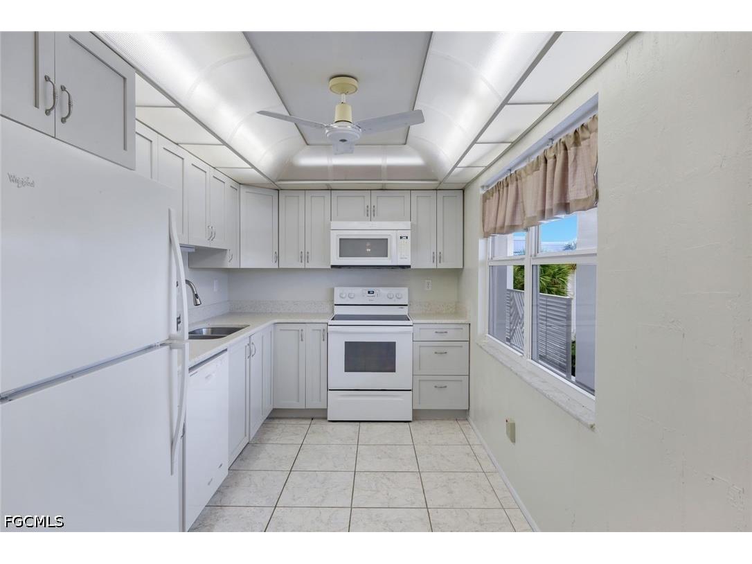 6102 Augusta Drive #307 Fort Myers FL 33907 2026026707 image12