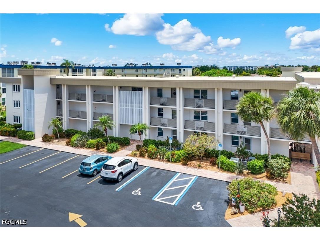 6102 Augusta Drive #307 Fort Myers FL 33907 2026026707 image43