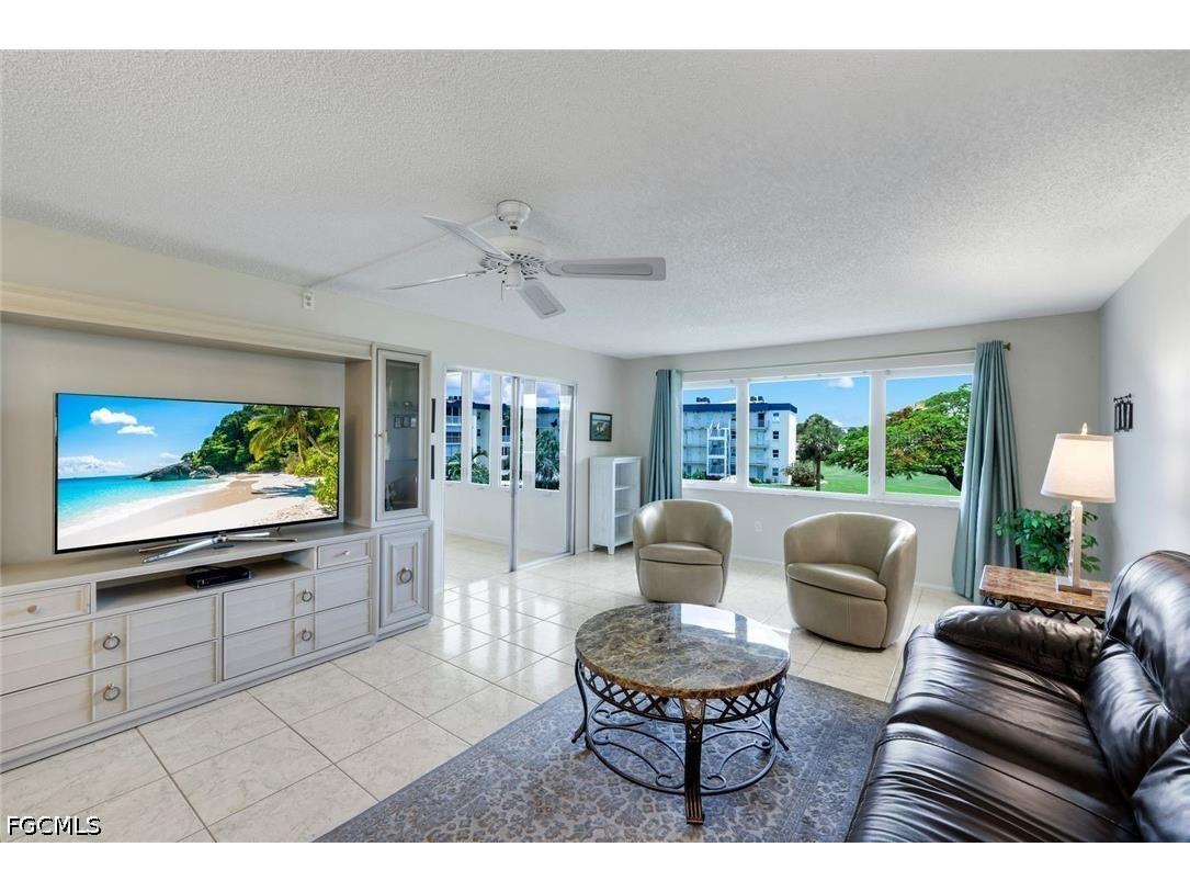 6102 Augusta Drive #307 Fort Myers FL 33907 2026026707 image8