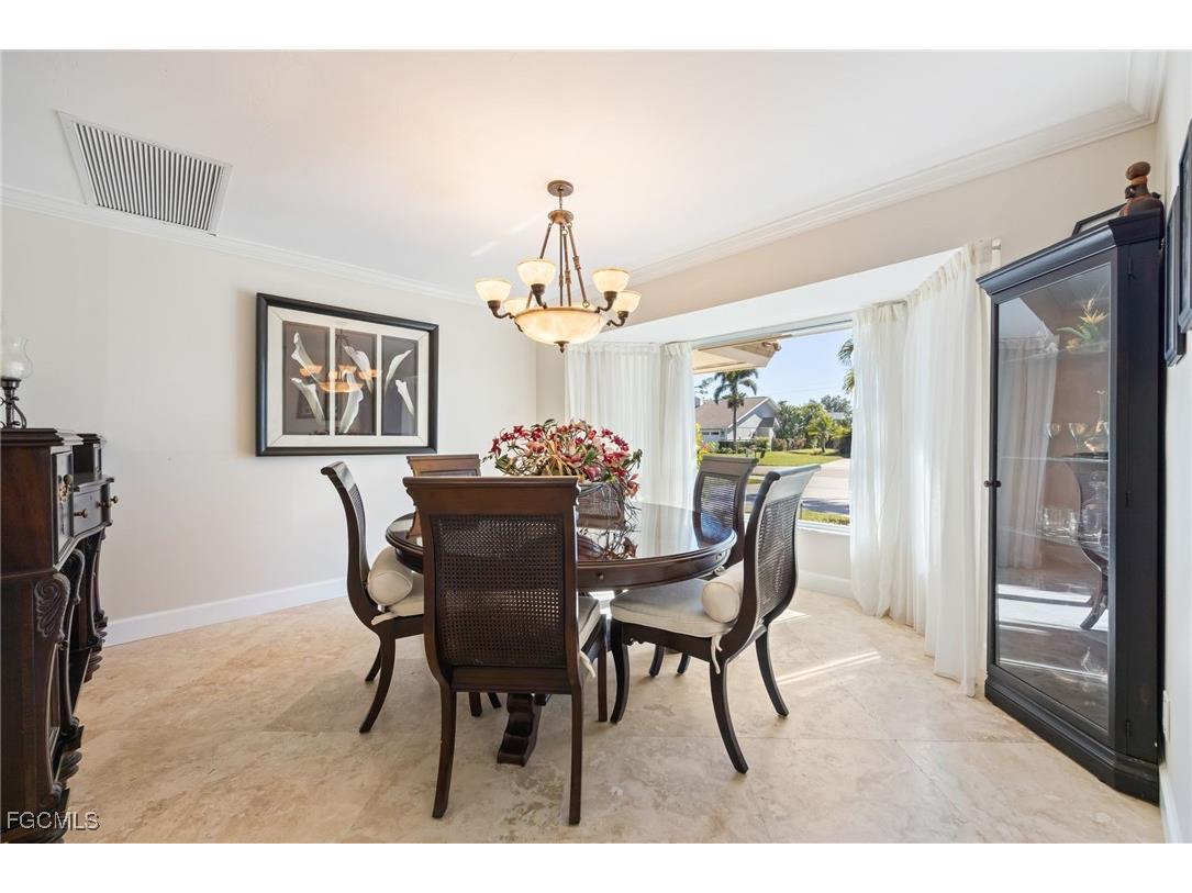 6104 Deer Run Fort Myers FL 33908 2026001823 image10