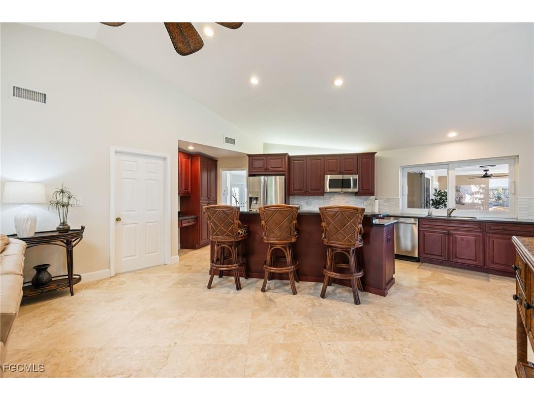 6104 Deer Run Fort Myers FL 33908 2026001823 image14