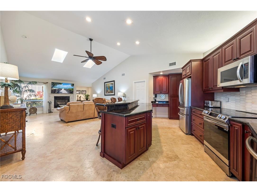 6104 Deer Run Fort Myers FL 33908 2026001823 image15