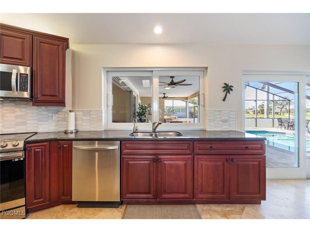 6104 Deer Run Fort Myers FL 33908 2026001823 image18