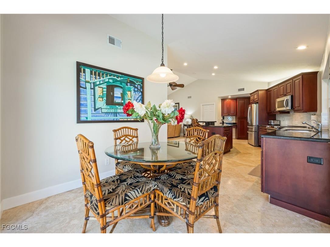 6104 Deer Run Fort Myers FL 33908 2026001823 image20