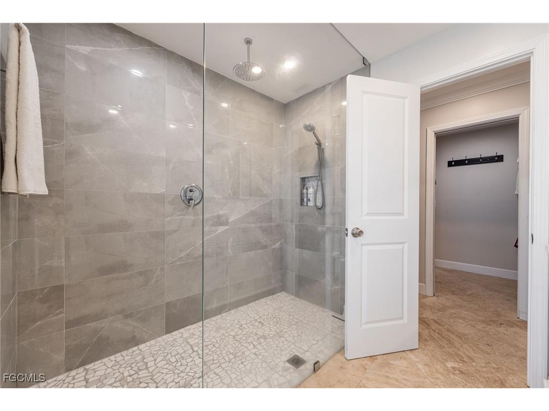 6104 Deer Run Fort Myers FL 33908 2026001823 image27