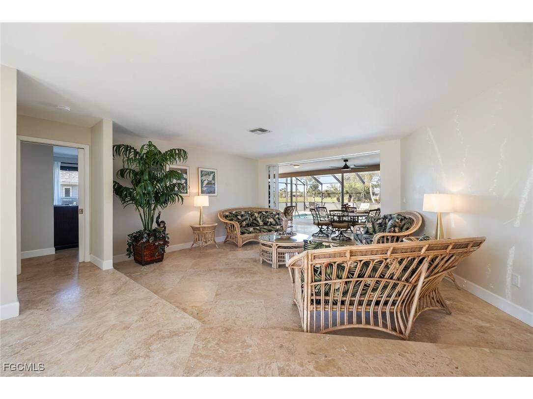 6104 Deer Run Fort Myers FL 33908 2026001823 image8