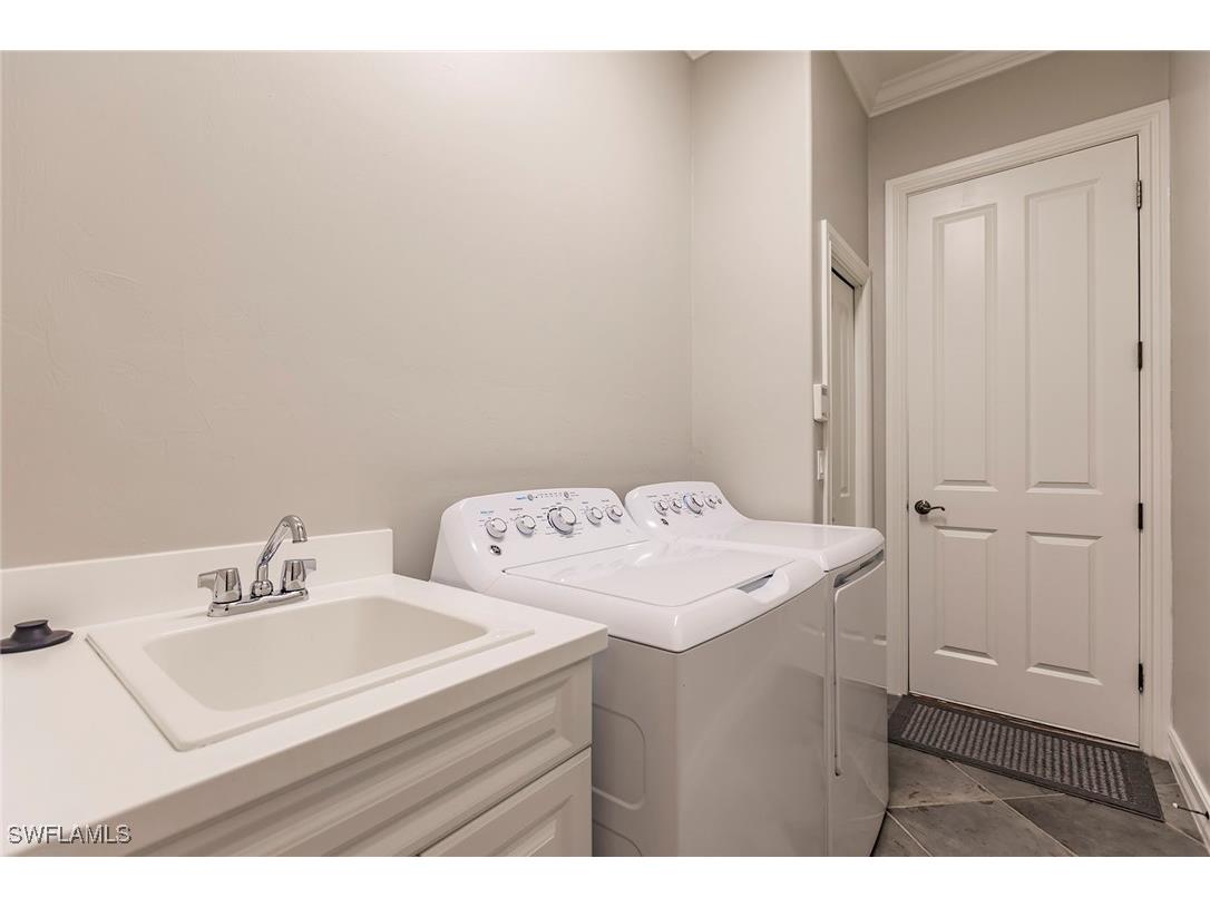 6105 Dogleg Drive Naples FL 34113 225031340 image30