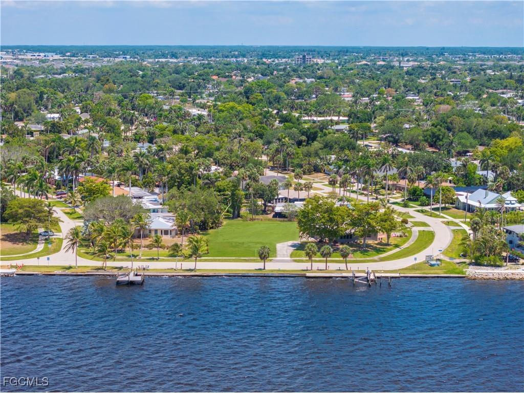 6105 W Riverside Drive Fort Myers FL 33919 2025018760 image1