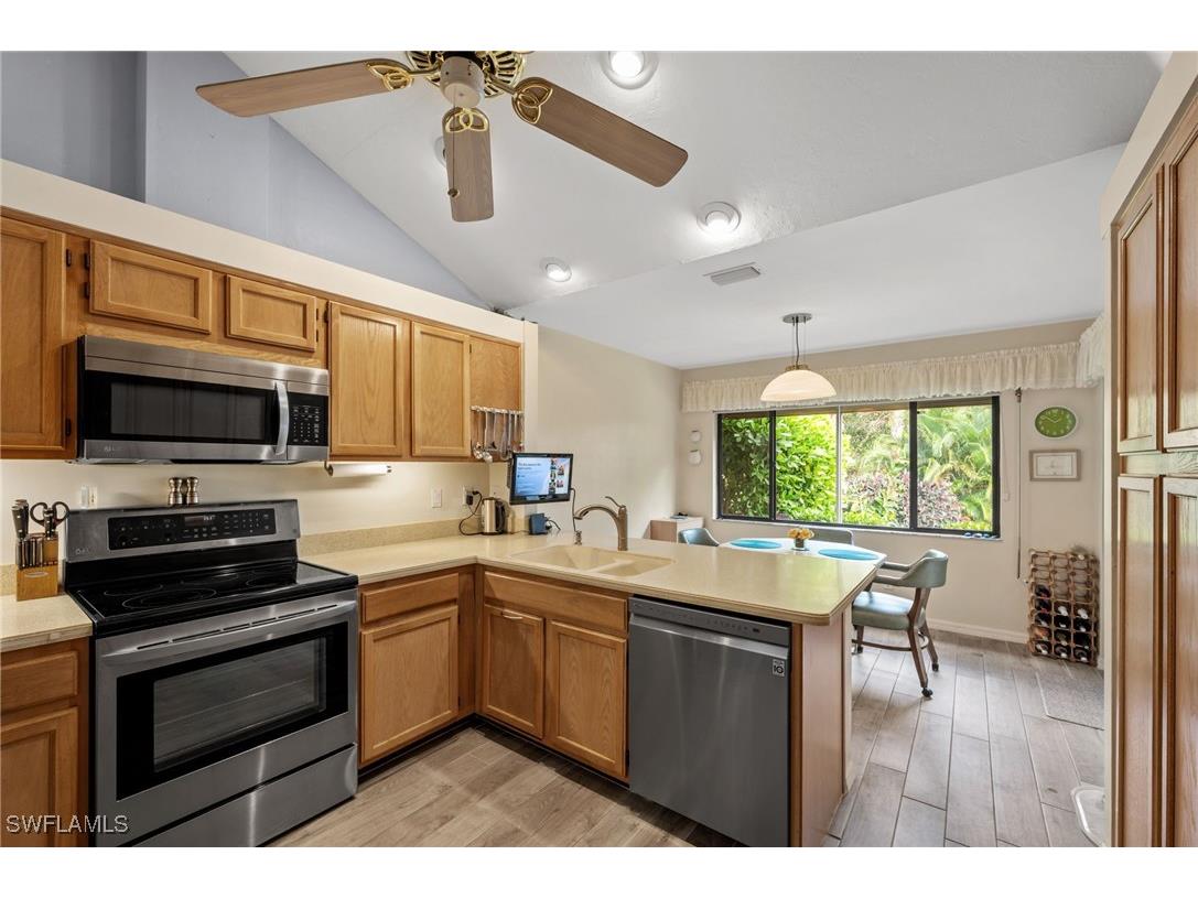 6106 Forest Villas Circle Fort Myers FL 33908 225084205 image24