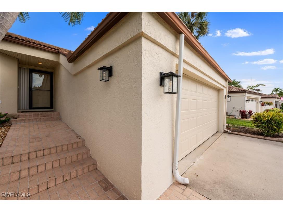 6106 Forest Villas Circle Fort Myers FL 33908 225084205 image3