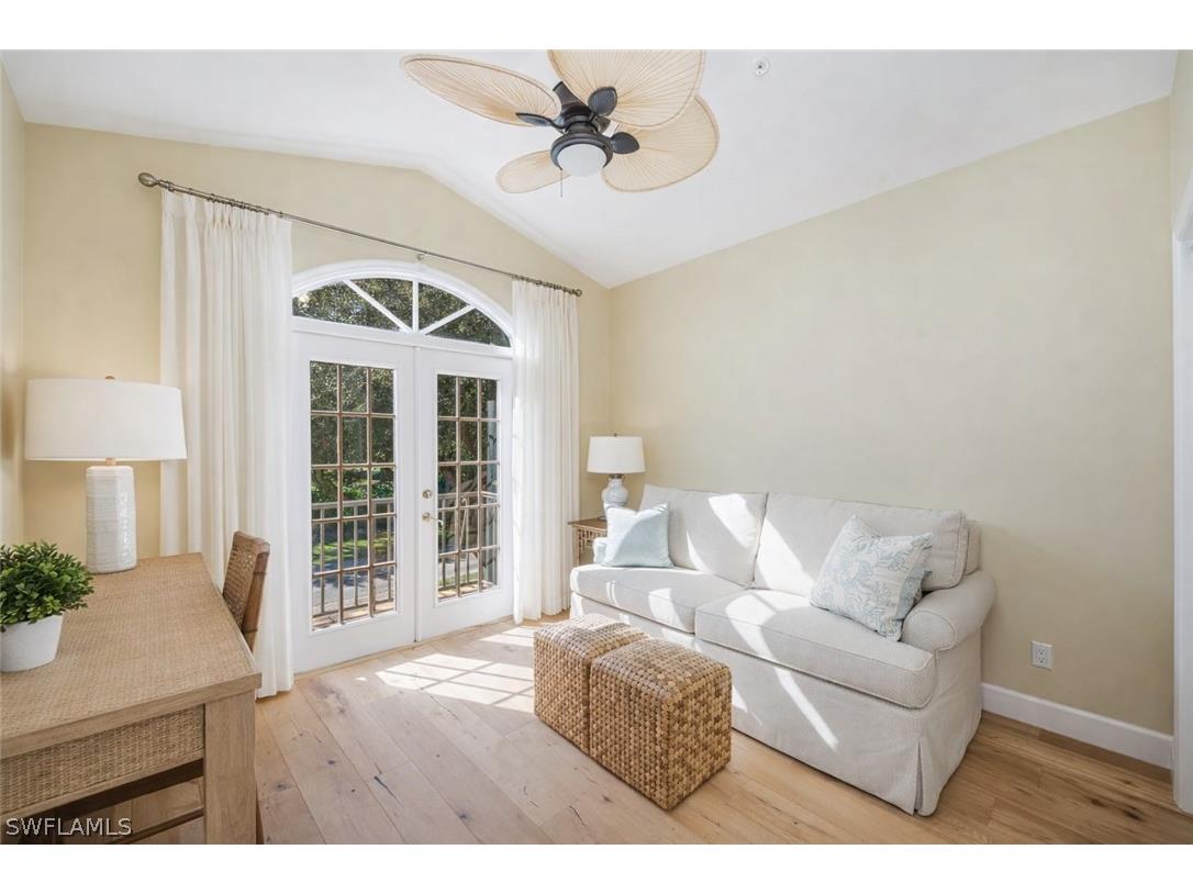 611 10th Avenue S #B2 Naples FL 34102 226003842 image18