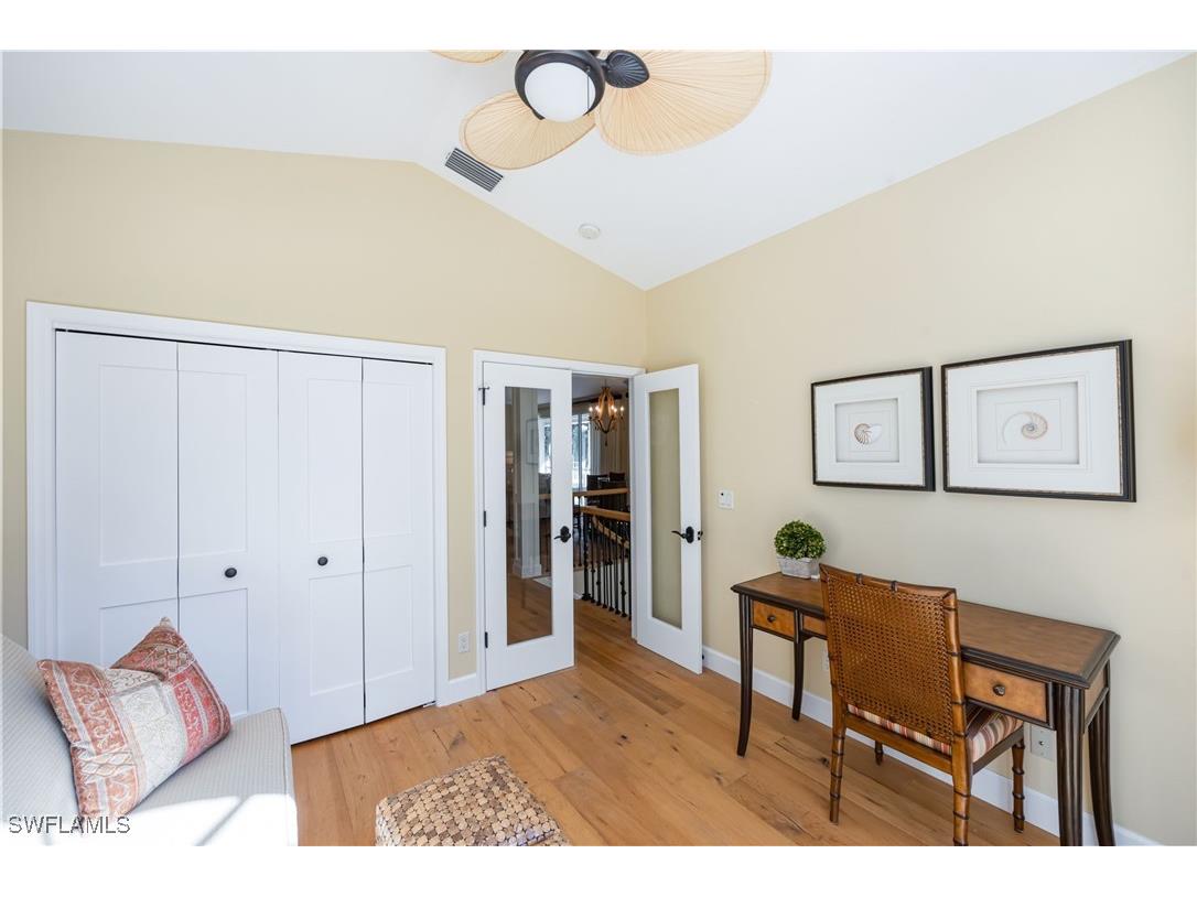 611 10th Avenue S #B2 Naples FL 34102 226003842 image19