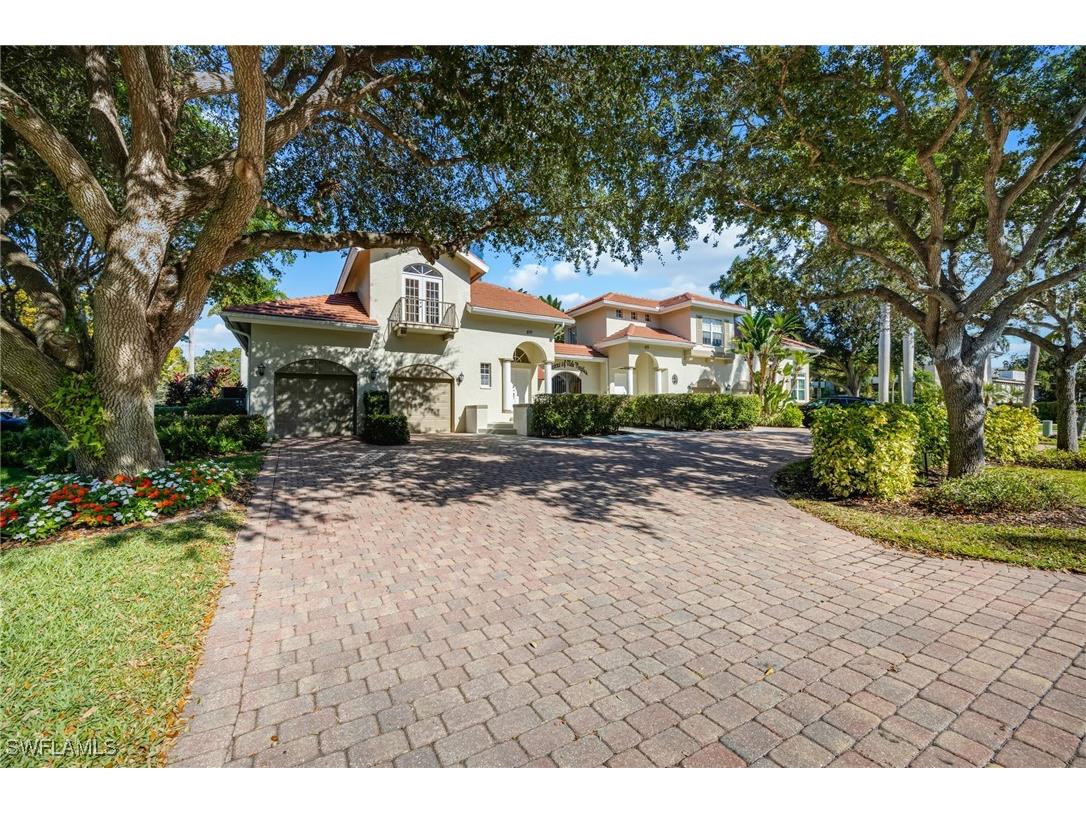 611 10th Avenue S #B2 Naples FL 34102 226003842 image2