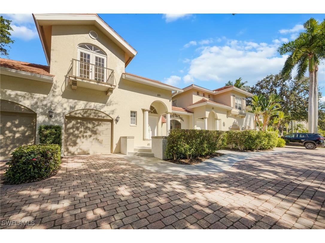 611 10th Avenue S #B2 Naples FL 34102 226003842 image3