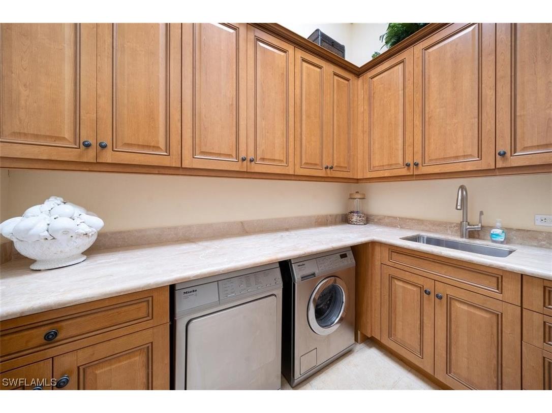 611 18th Avenue S Naples FL 34102 223084044 image18