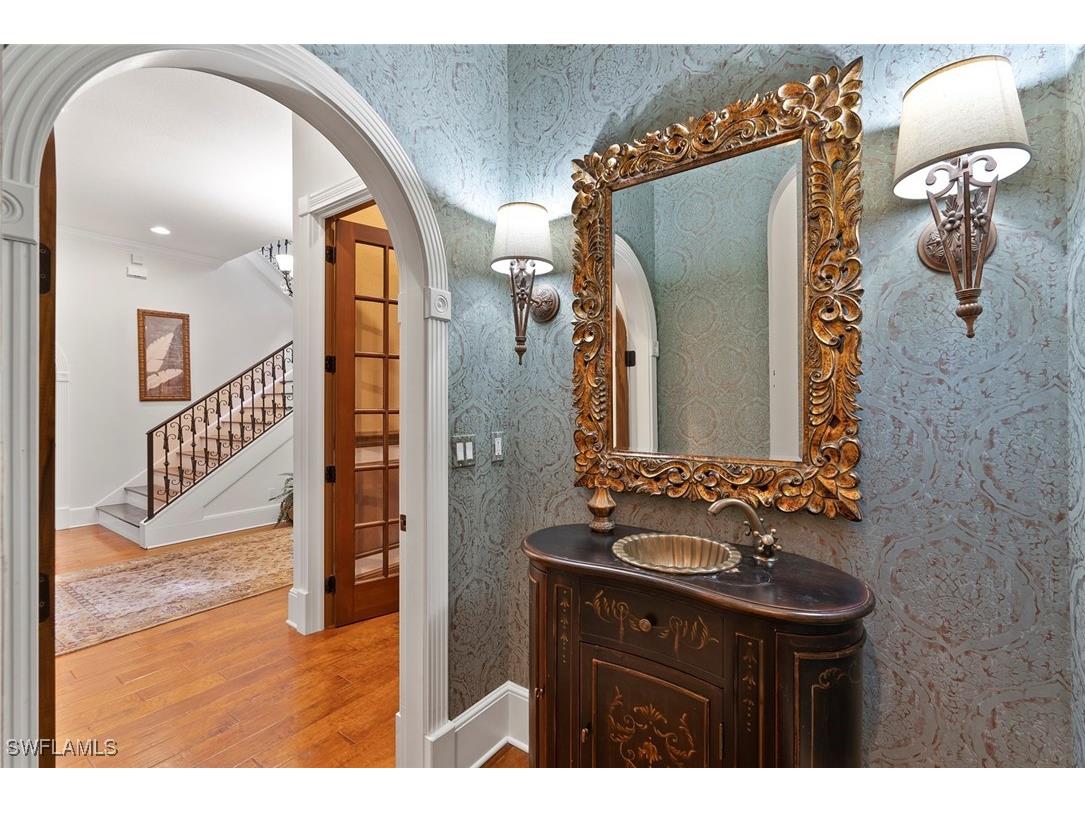 611 18th Avenue S Naples FL 34102 223084044 image27