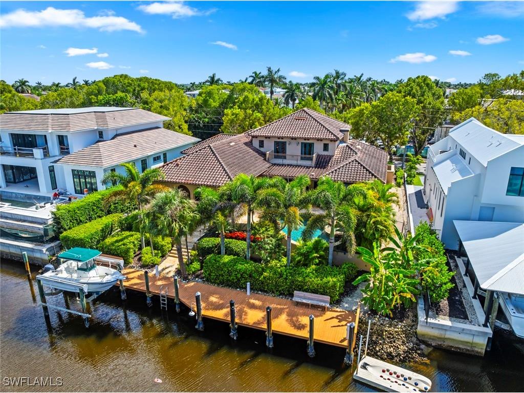 611 18th Avenue S Naples FL 34102 223084044 image3