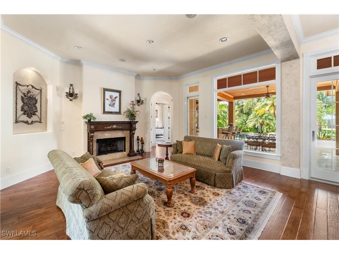 611 18th Avenue S Naples FL 34102 225066752 image8