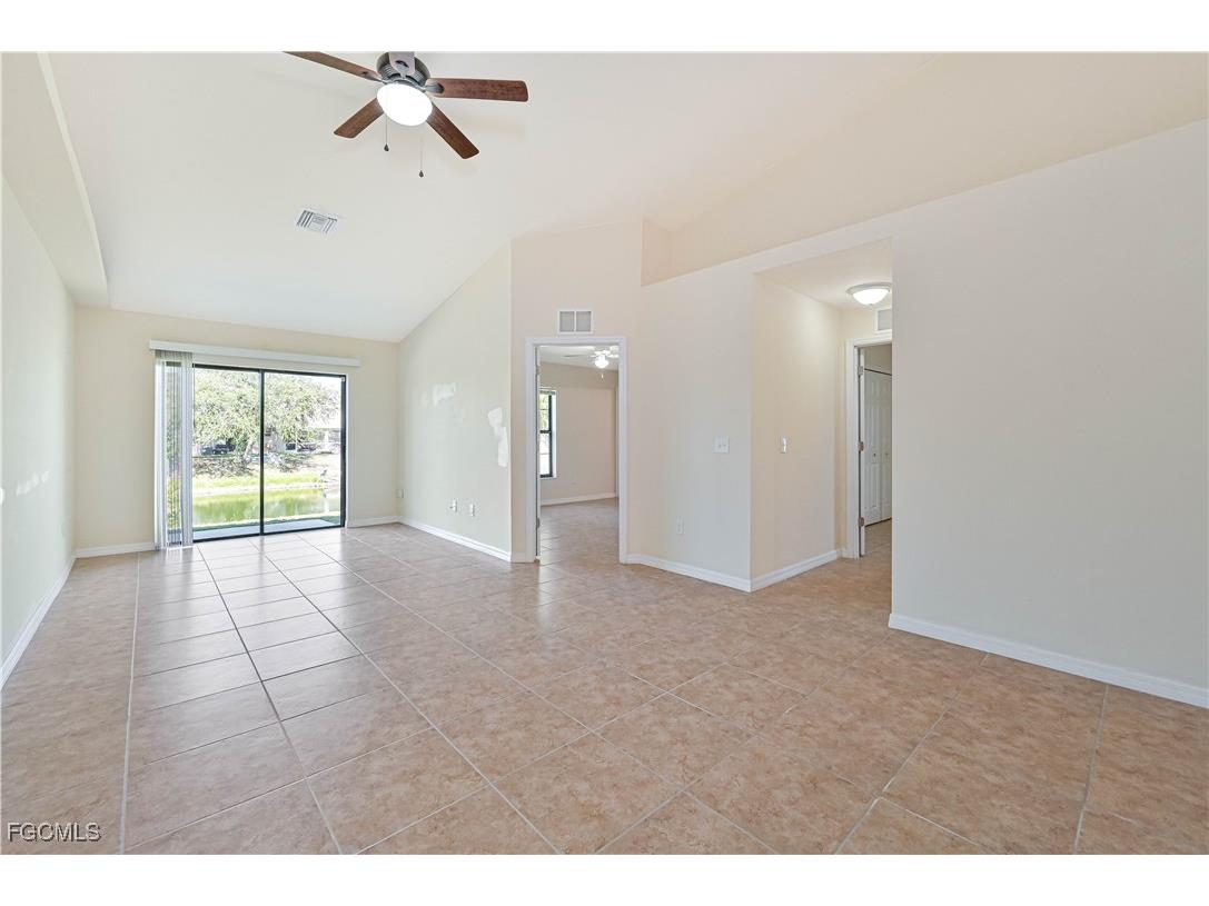 611/613 SE 14th Street Cape Coral FL 33990 2025023925 image11