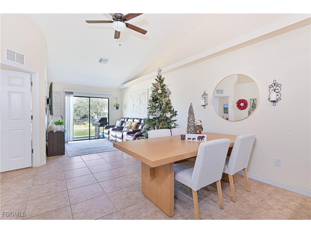 611/613 SE 14th Street Cape Coral FL 33990 2025023925 image32