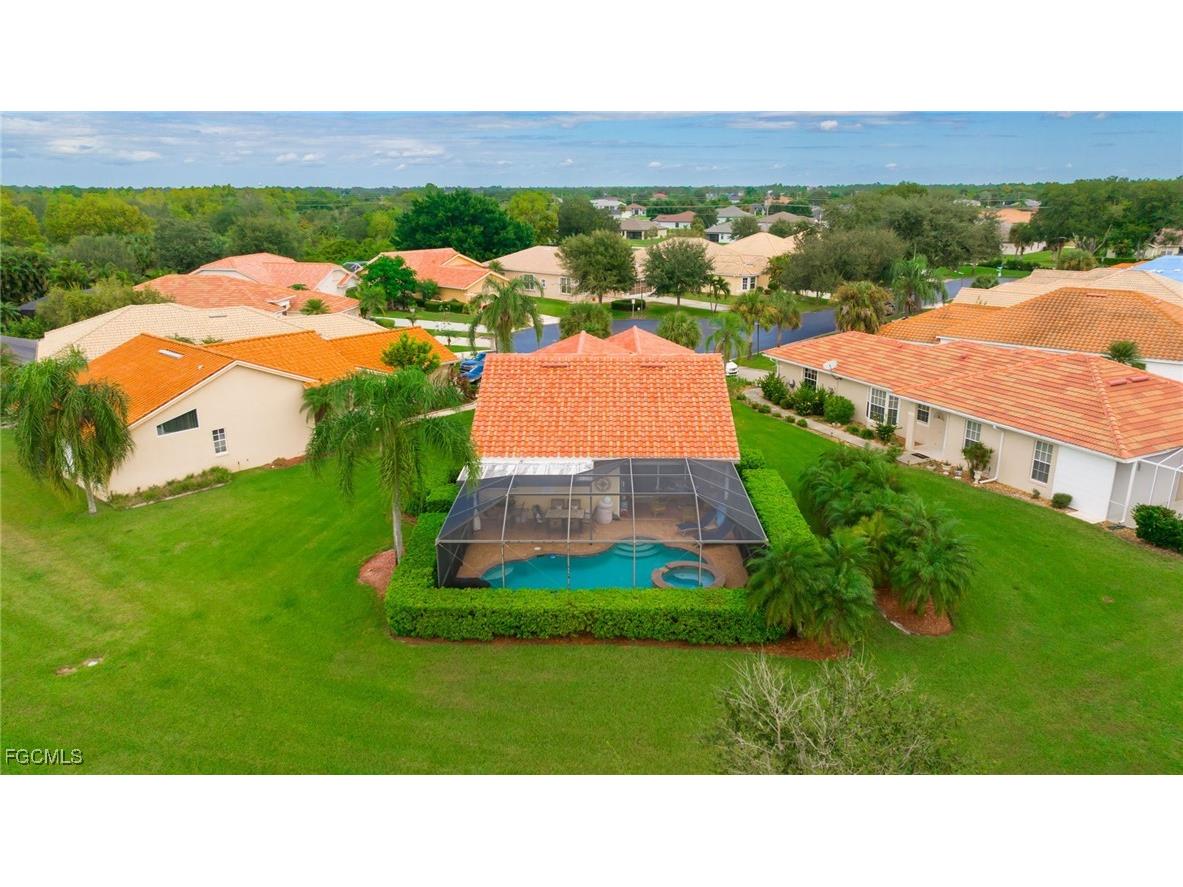 611 Aston Lake Court Lehigh Acres FL 33974 2025018943 image3