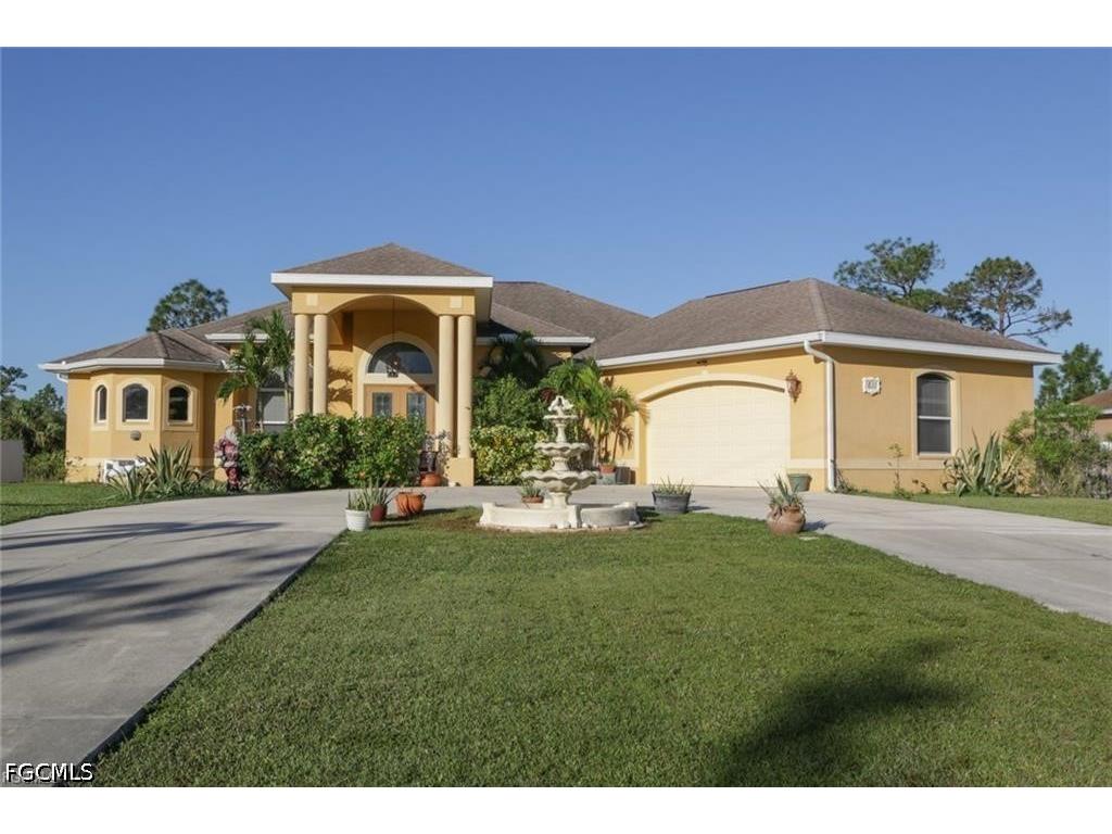 611 Clayton Avenue Lehigh Acres FL 33972 2026026127 image1