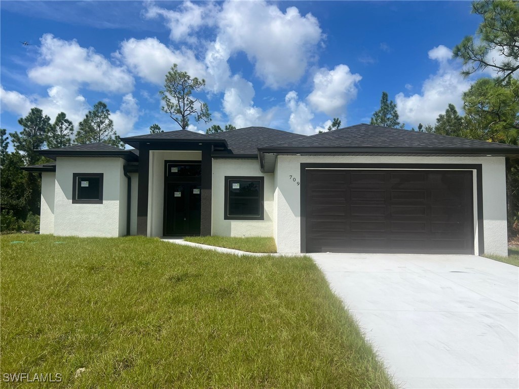 611 Lake Avenue Lehigh Acres FL 33972 224061293 image1