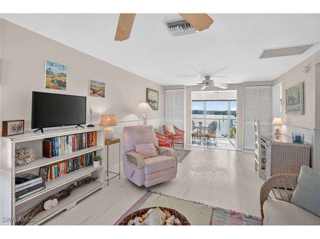 611 Palm Avenue #J40 Goodland FL 34140 225084041 image10