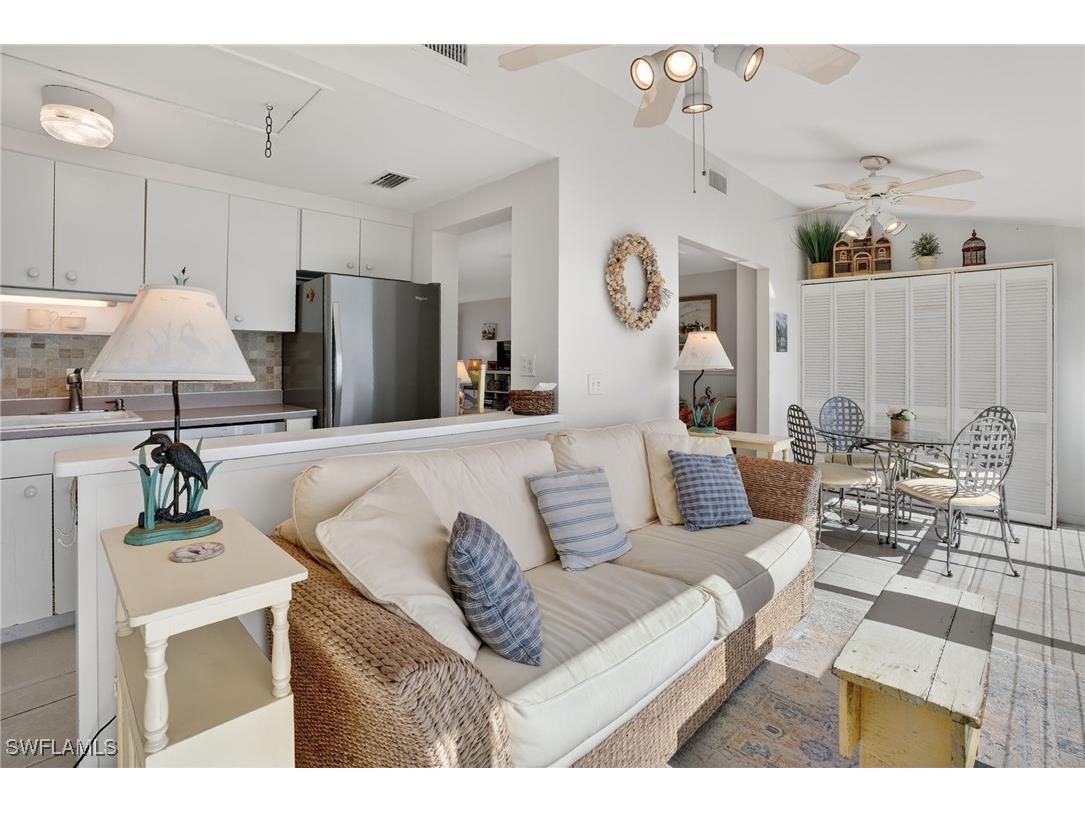 611 Palm Avenue #J40 Goodland FL 34140 225084041 image19