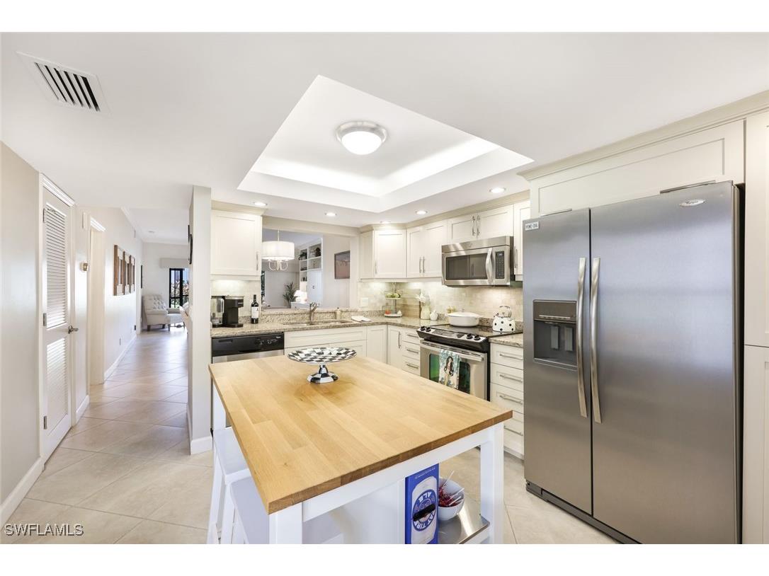 611 Serendipity Drive #611 Naples FL 34108 225064103 image9