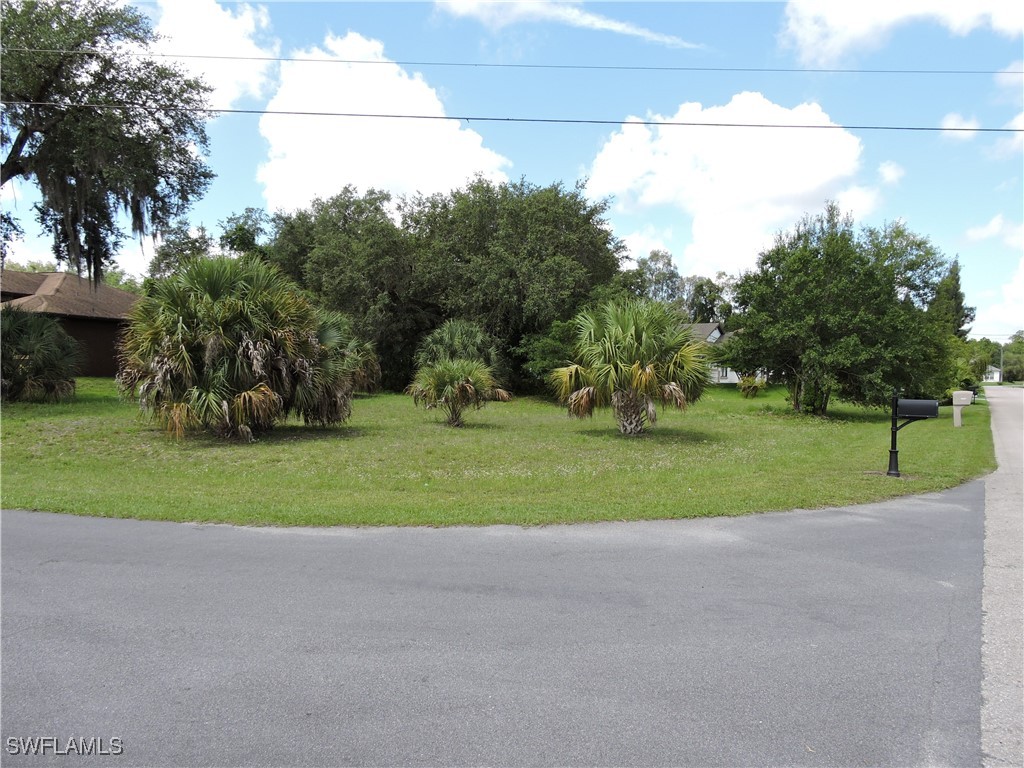 6110 Barkwood Court Fort Myers FL 33905 225057089 image1