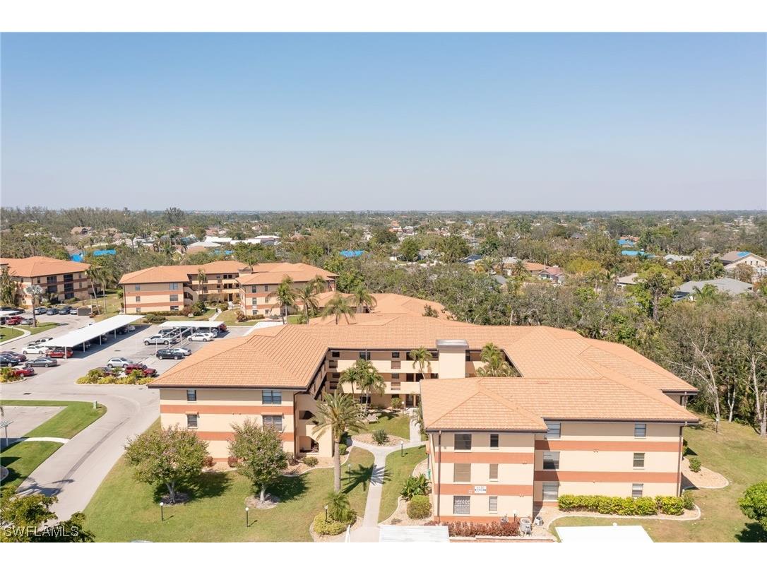 6110 Whiskey Creek Drive #215 Fort Myers FL 33919 223016631 image1