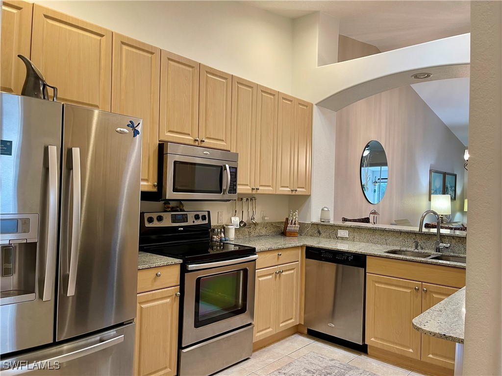 6112 Mandalay Circle #67 Naples FL 34112 225035541 image8