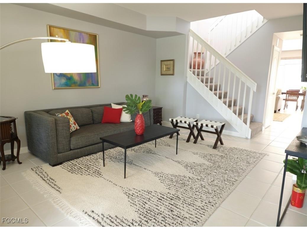 6112 Towncenter Circle Naples FL 34119 2025013201 image2