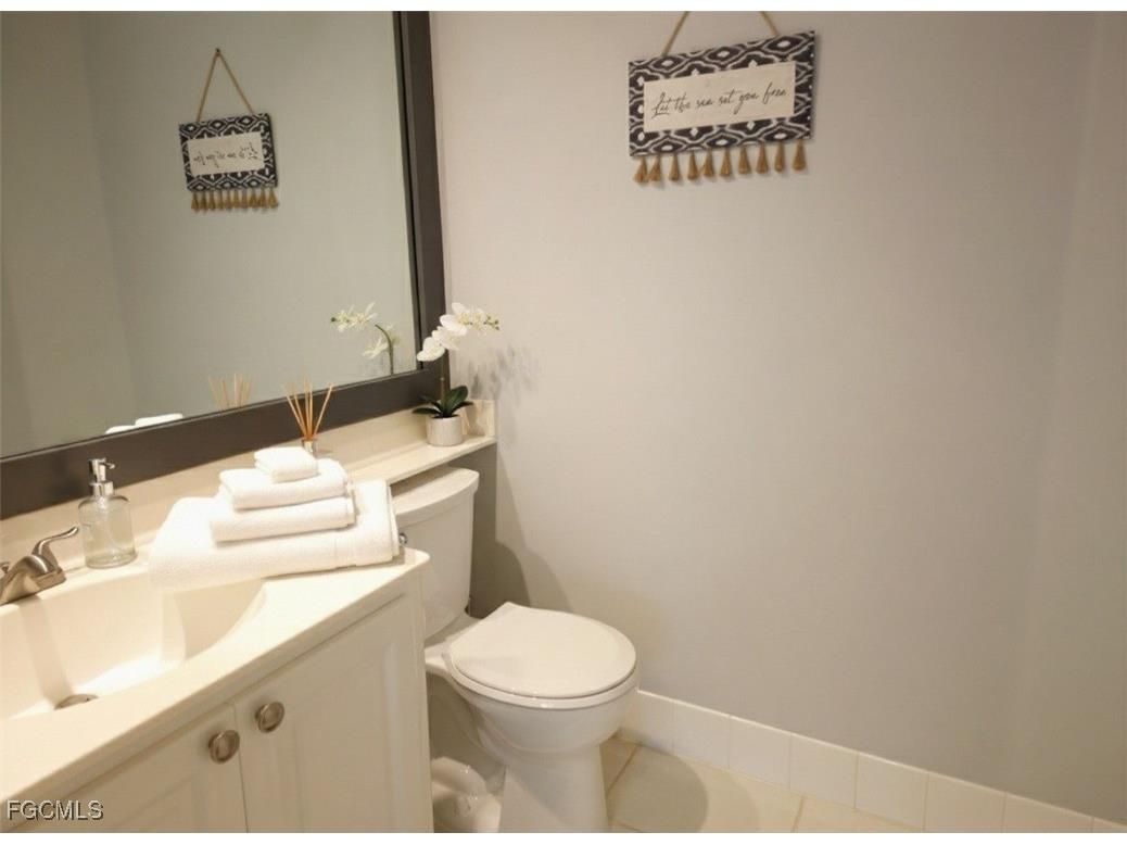 6112 Towncenter Circle Naples FL 34119 2025013201 image5