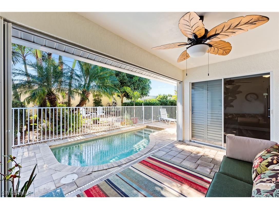 6113 Thresher Drive #202 Naples FL 34112 223000895 image1