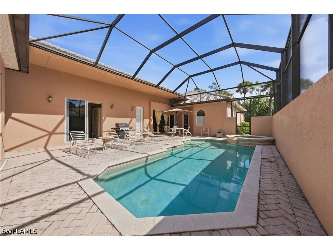6116 Highwood Park Lane Naples FL 34110 226012521 image1