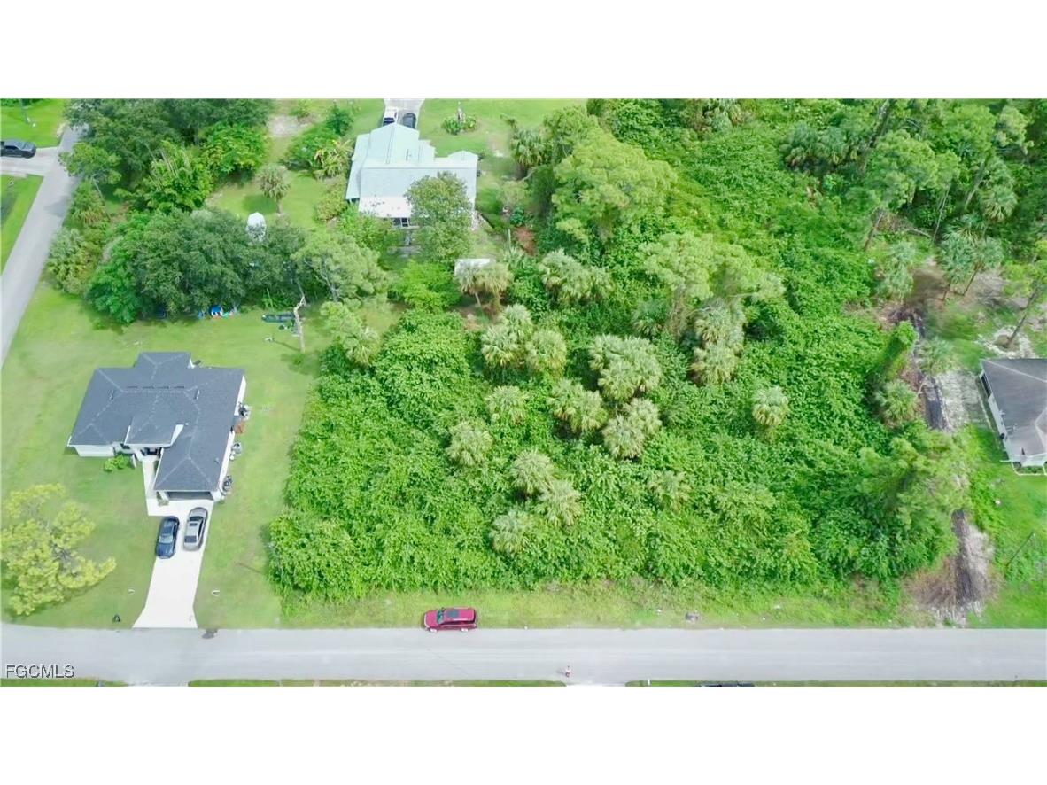 6116 Kramer Avenue Fort Myers FL 33905 2025012889 image7