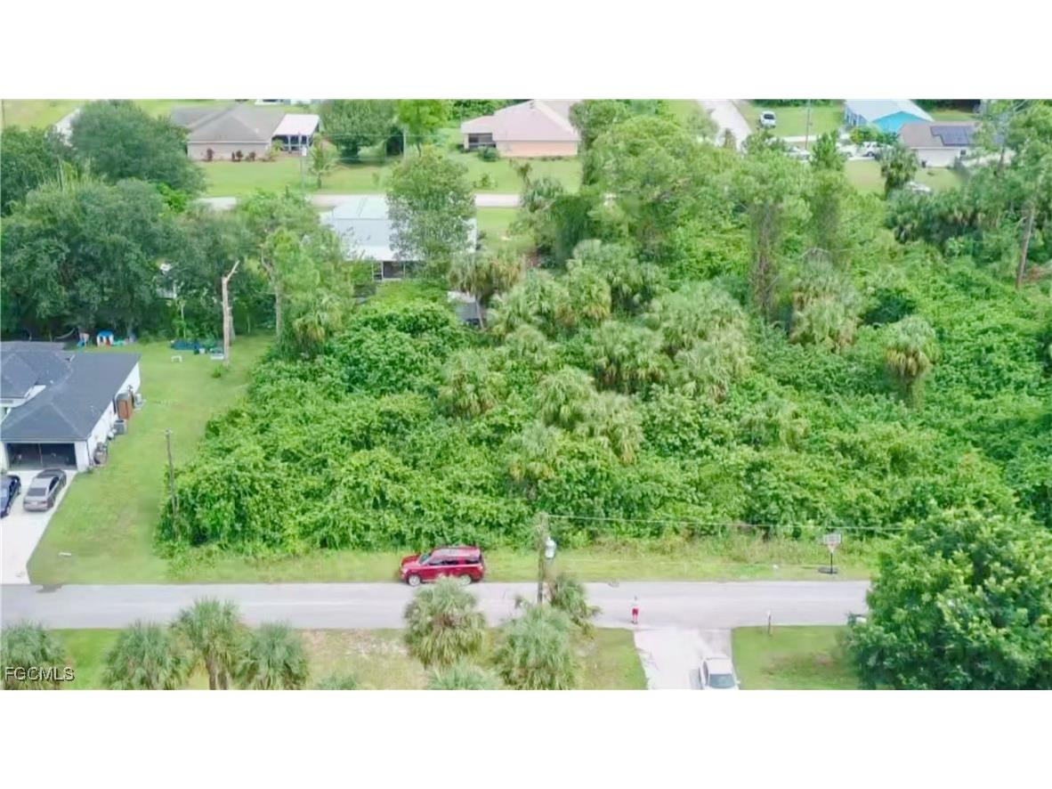 6116 Kramer Avenue Fort Myers FL 33905 2025012889 image8