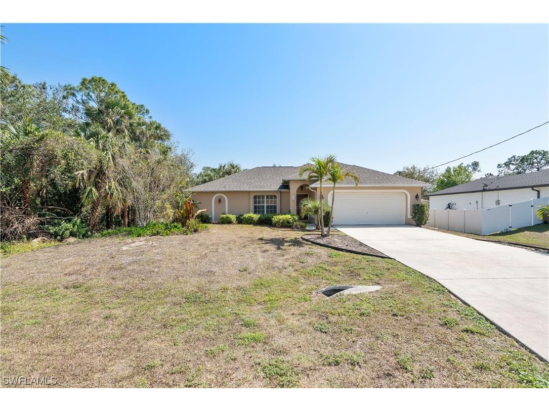6116 Laurelwood Drive Fort Myers FL 33905 223013985 image1