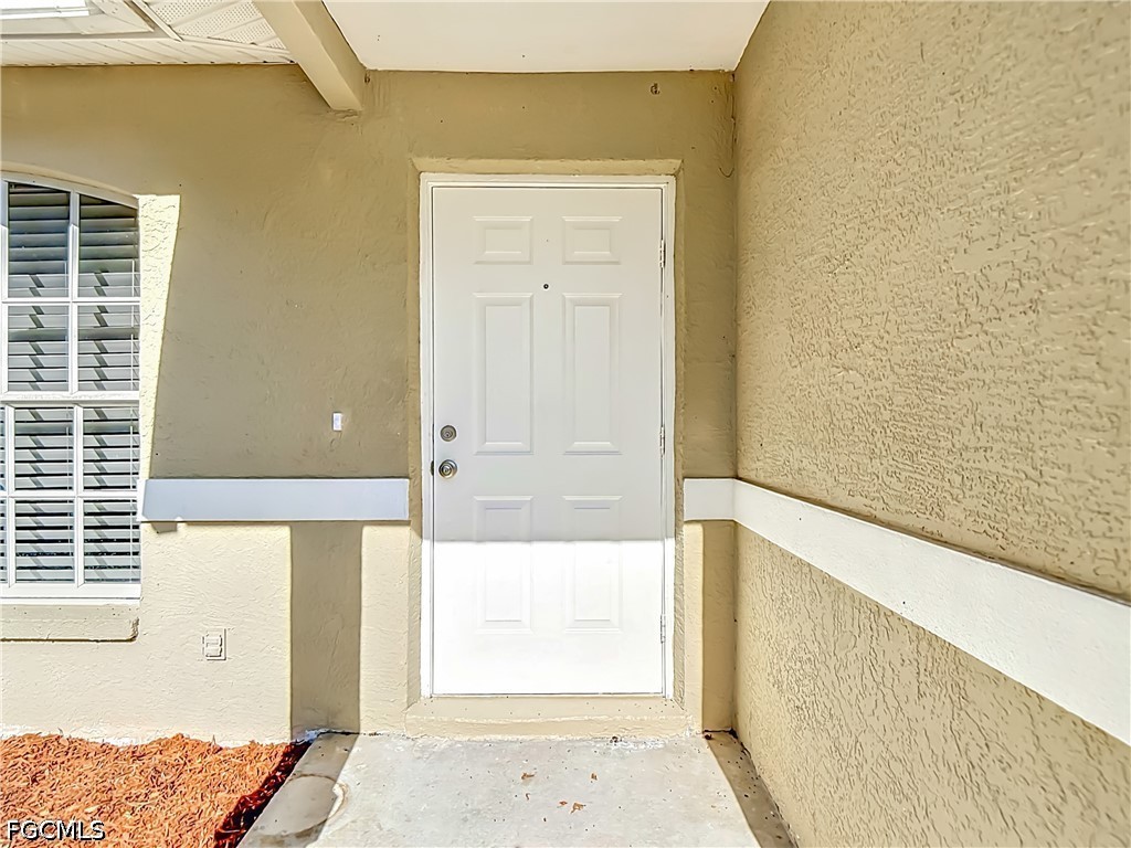 6117 Kramer Avenue Fort Myers FL 33905 2026022708 image2