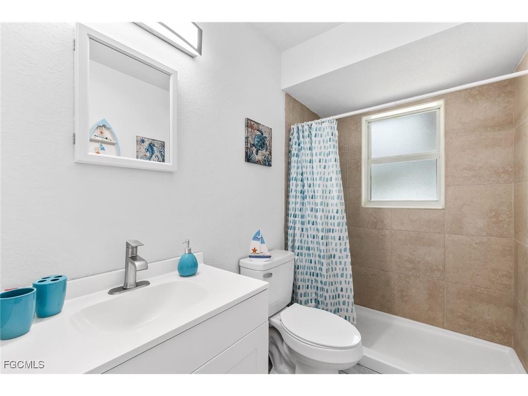 6118 Park Road Fort Myers FL 33908 2025013112 image12