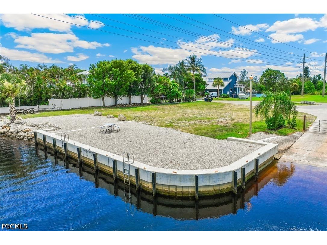 6118 Park Road Fort Myers FL 33908 2026015350 image2
