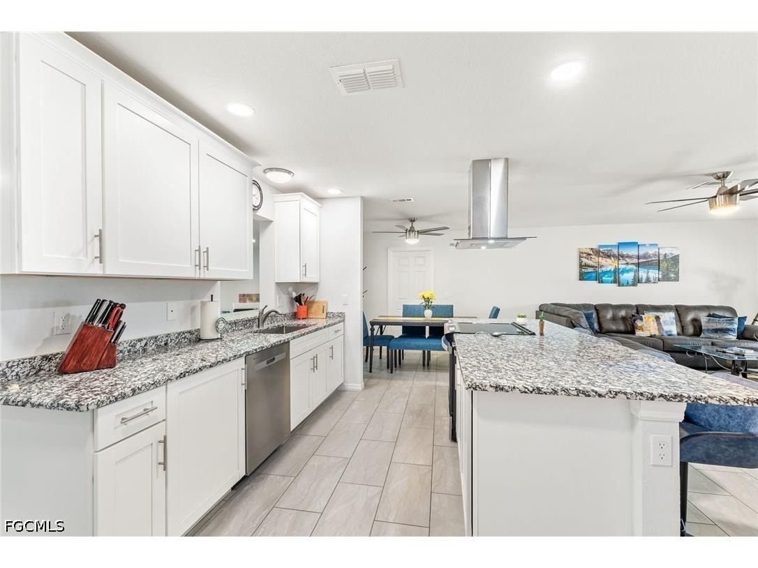 6118 Park Road Fort Myers FL 33908 2026015350 image4