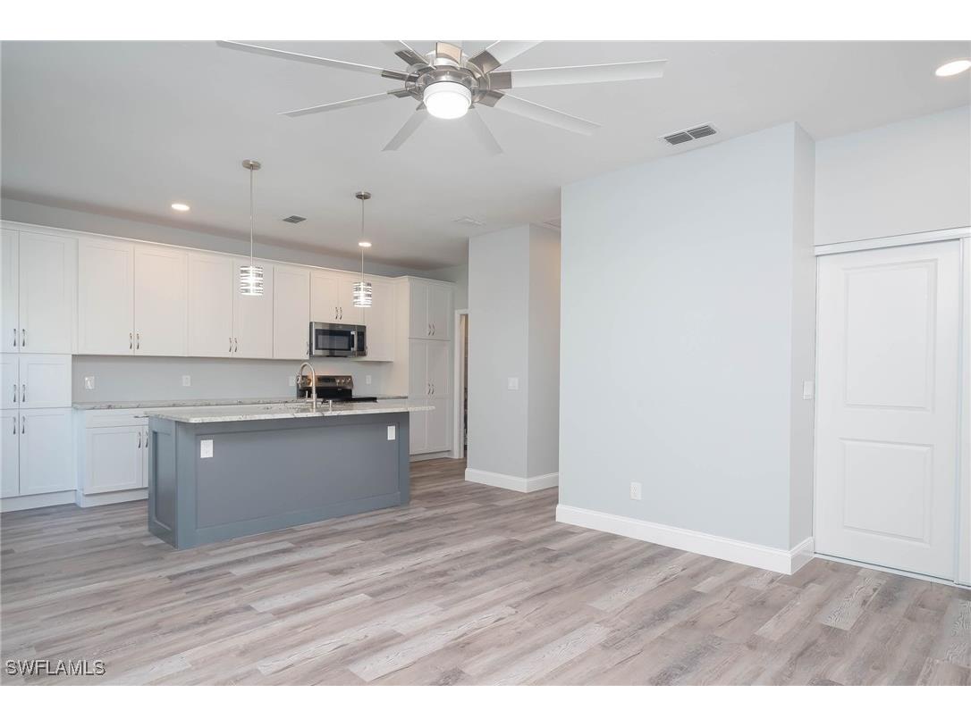 6119 Lake Front Drive Fort Myers FL 33908 226005470 image7