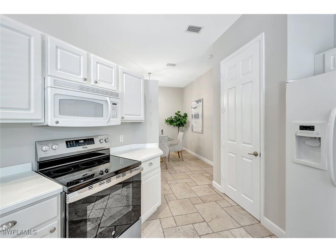 6119 Manchester Place Naples FL 34110 225081141 image7