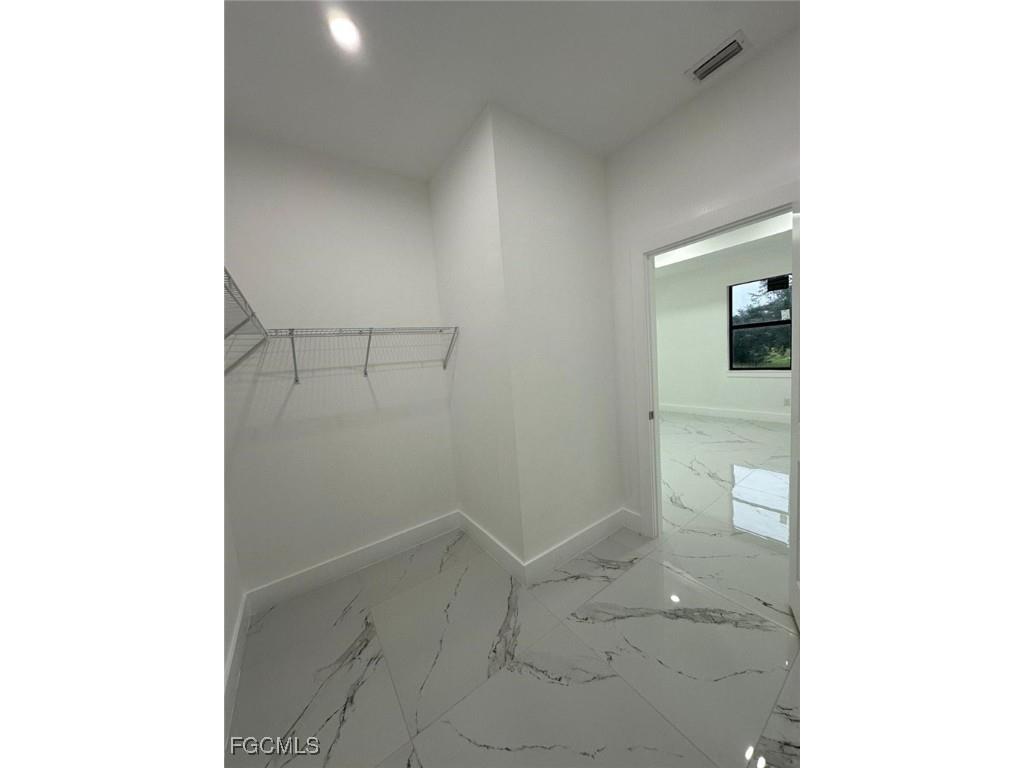 612 Ames Street E Lehigh Acres FL 33974 2025022767 image9