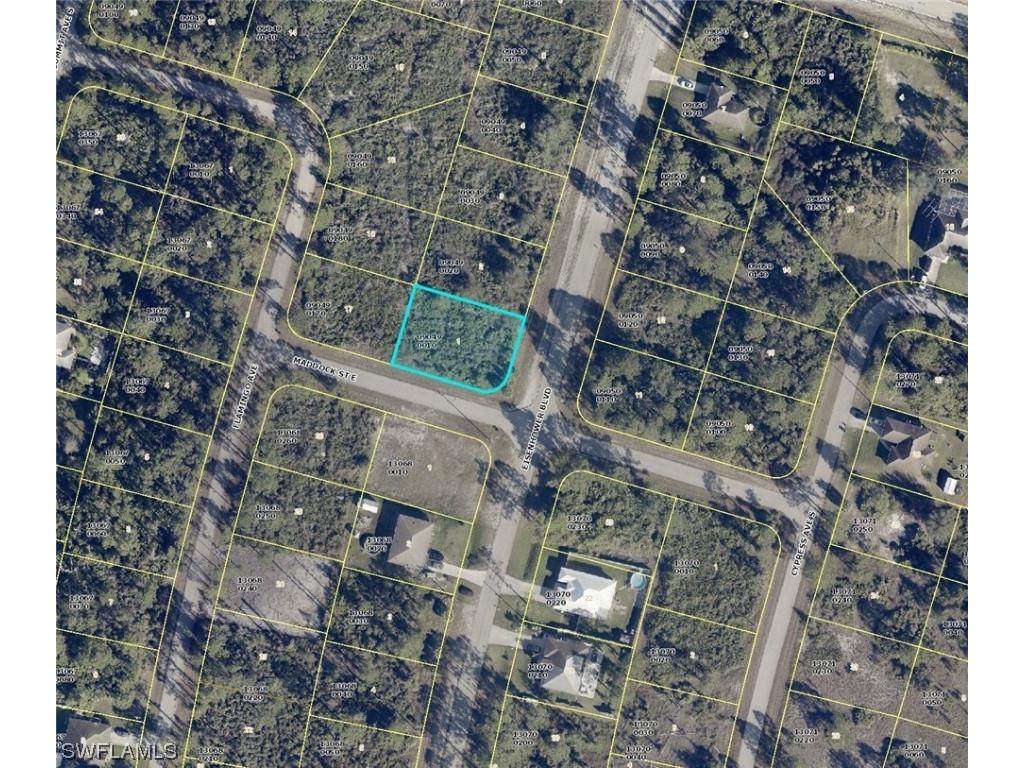 612 Eisenhower Boulevard Lehigh Acres FL 33974 223050252 image1